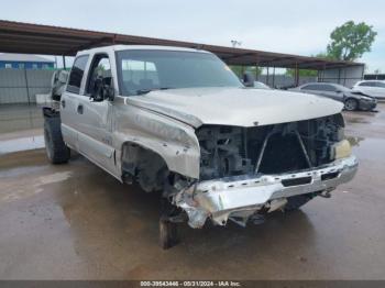  Salvage Chevrolet Silverado 2500
