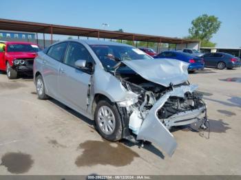  Salvage Toyota Prius