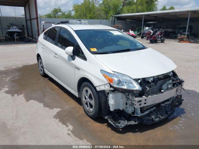  Salvage Toyota Prius