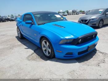  Salvage Ford Mustang