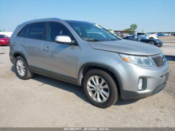  Salvage Kia Sorento