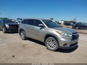  Salvage Toyota Highlander