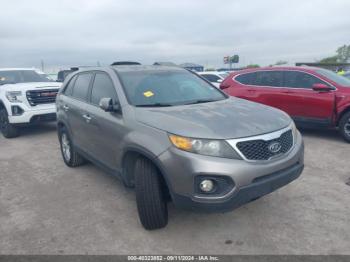  Salvage Kia Sorento