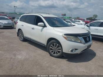  Salvage Nissan Pathfinder