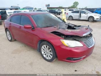  Salvage Chrysler 200