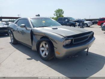  Salvage Dodge Challenger