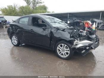  Salvage Toyota Yaris