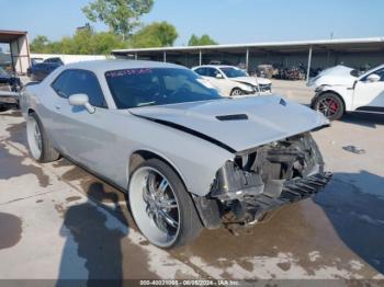  Salvage Dodge Challenger