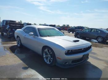  Salvage Dodge Challenger