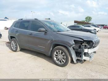  Salvage Jeep Cherokee