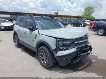  Salvage Ford Bronco