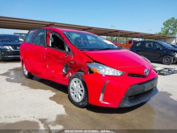  Salvage Toyota Prius v