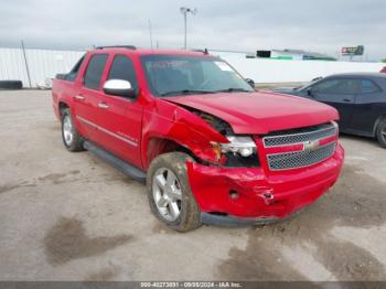  Salvage Chevrolet Avalanche 1500