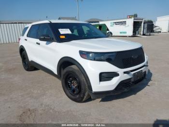  Salvage Ford Police Interceptor Utilit