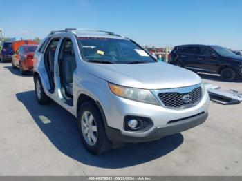  Salvage Kia Sorento