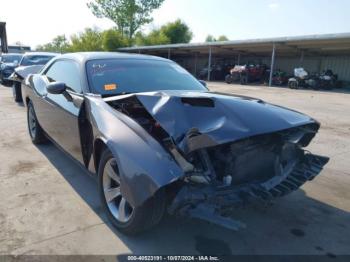  Salvage Dodge Challenger