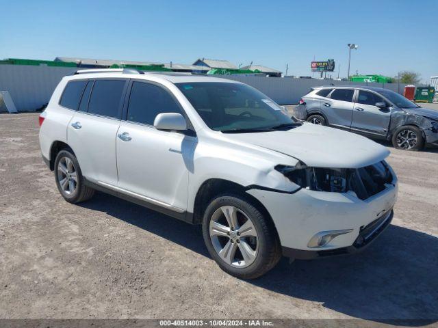  Salvage Toyota Highlander