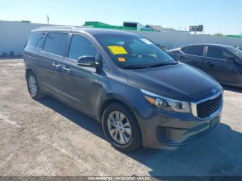  Salvage Kia Sedona