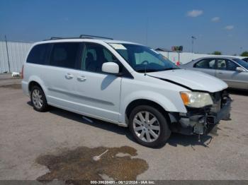  Salvage Chrysler Town & Country