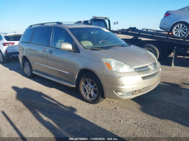  Salvage Toyota Sienna