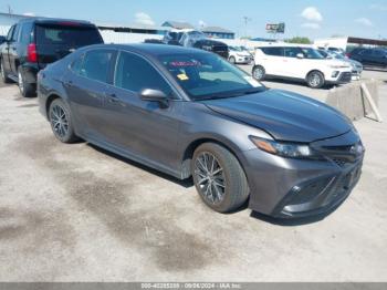  Salvage Toyota Camry