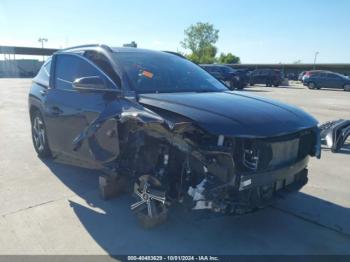  Salvage Hyundai TUCSON