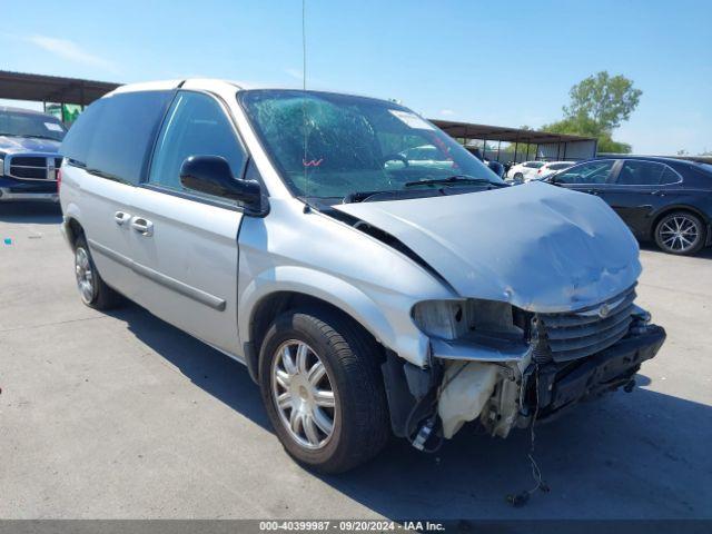  Salvage Chrysler Town & Country