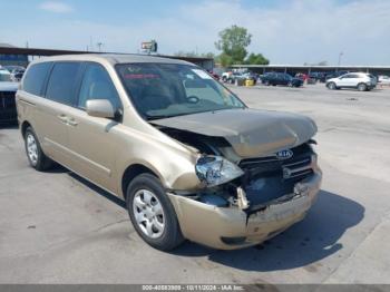  Salvage Kia Sedona