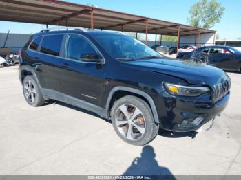  Salvage Jeep Cherokee