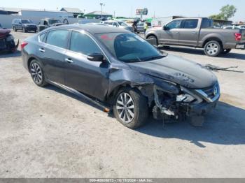  Salvage Nissan Altima