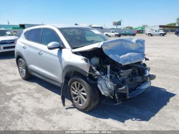  Salvage Hyundai TUCSON