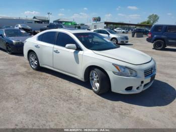  Salvage Nissan Maxima