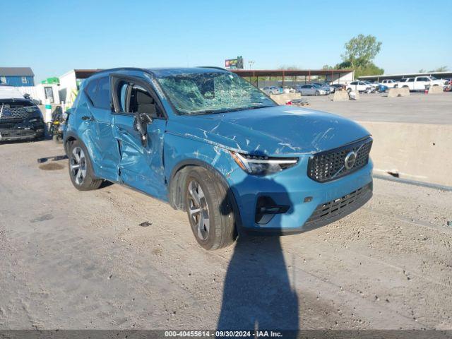  Salvage Volvo XC40