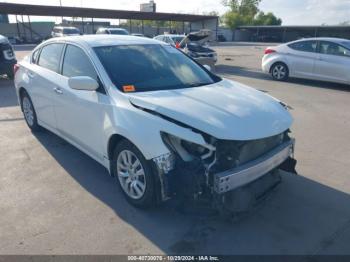  Salvage Nissan Altima