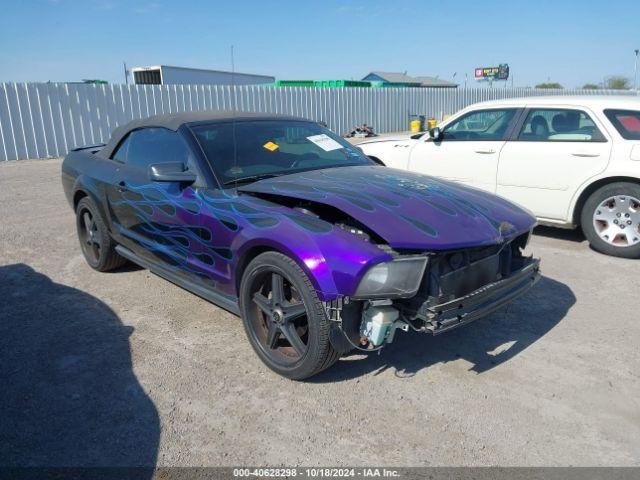  Salvage Ford Mustang