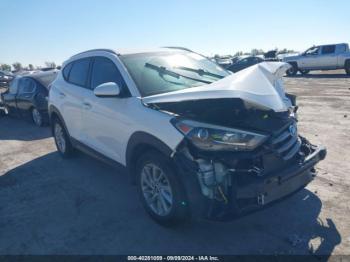  Salvage Hyundai TUCSON