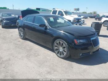  Salvage Chrysler 300