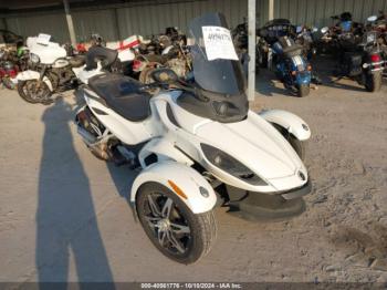  Salvage Can-Am Spyder Roadster