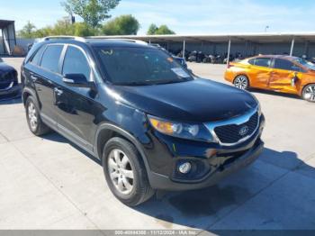  Salvage Kia Sorento