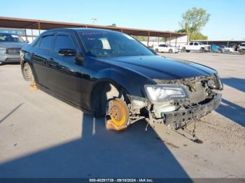  Salvage Chrysler 300