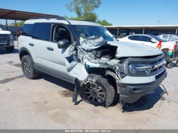  Salvage Ford Bronco