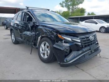  Salvage Hyundai TUCSON