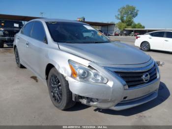  Salvage Nissan Altima