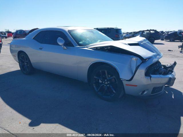  Salvage Dodge Challenger