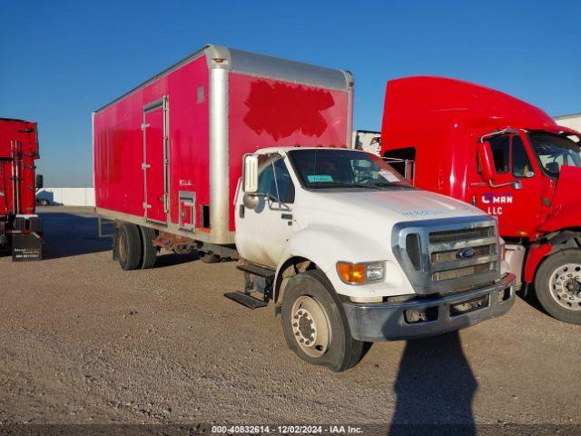  Salvage Ford F-650 Gas