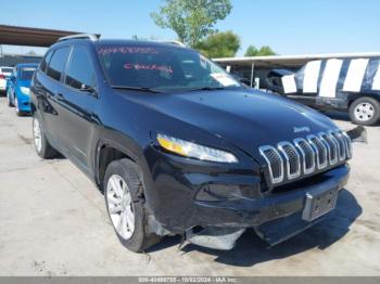  Salvage Jeep Cherokee