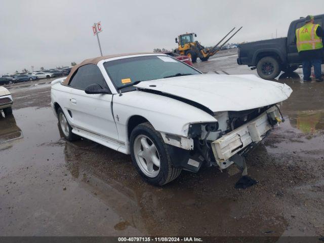  Salvage Ford Mustang