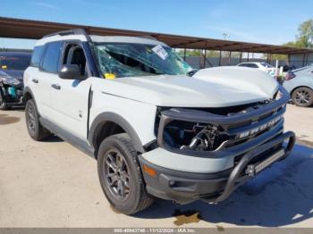  Salvage Ford Bronco