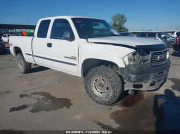  Salvage GMC Sierra 2500