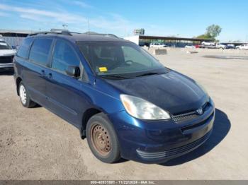  Salvage Toyota Sienna